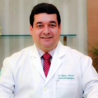 Dr. Robson Silvestre